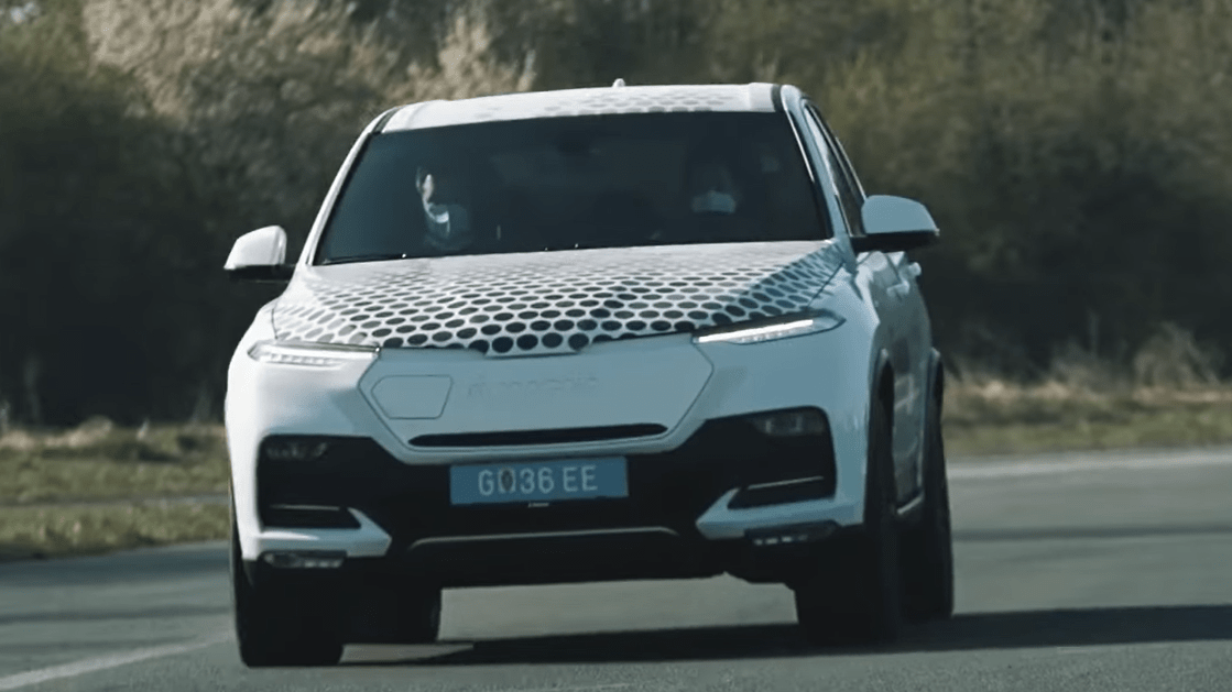 Xuất hiện VinFast Lux SA phiên bản chạy điện Xuất hiện VinFast Lux SA phiên bản chạy điện