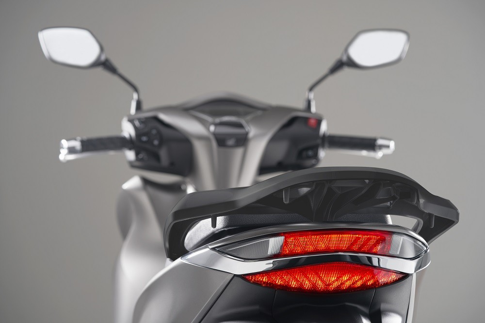 Honda SH30i lắp ráp trong nước giá gần 150 triệu đồng