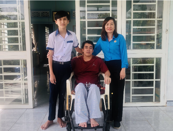 Phía sau nghịch cảnh là yêu thương