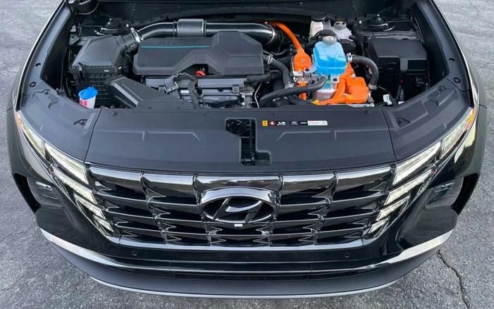 Hyundai Tucson phiên bản chạy điện mạnh nhất ra mắt