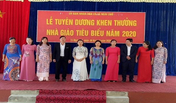 Nữ giáo viên vượt hoàn cảnh khó khăn trong cuộc sống Nữ giáo viên vượt hoàn cảnh khó khăn trong cuộc sống