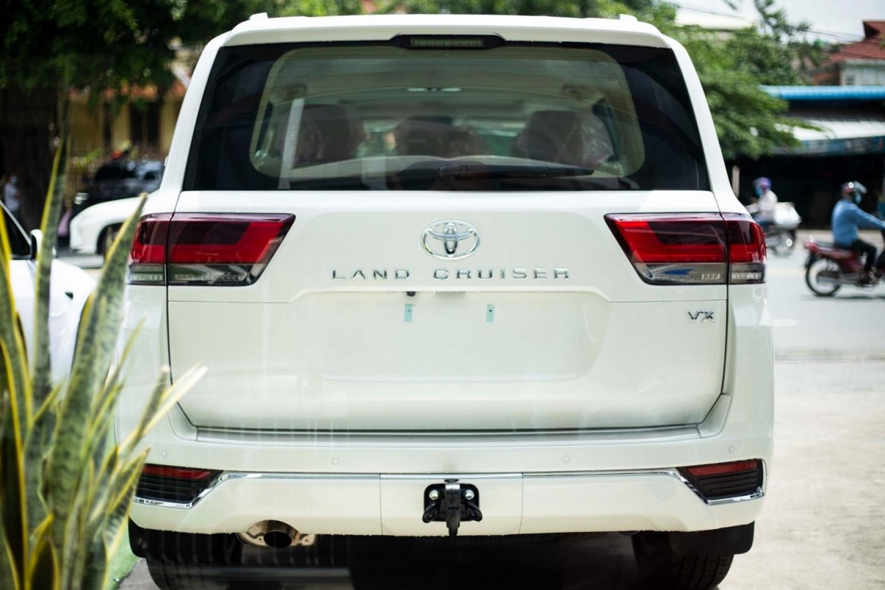 Chiêm ngưỡng Toyota Land Cruiser 2022 bản 
