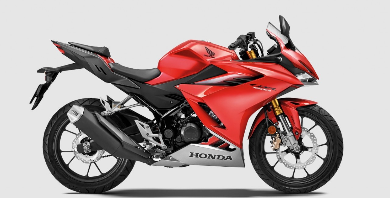 Honda CBR150R 2021 ra mắt tại Malaysia, sớm về Việt Nam Honda CBR150R 2021 ra mắt tại Malaysia, sớm về Việt Nam