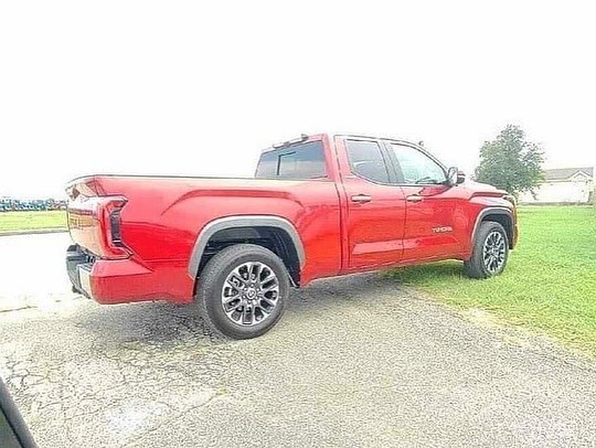 Hình ảnh thực tế bán tải Toyota Tundra 2022 sắp ra mắt cuối năm nay Hình ảnh thực tế bán tải Toyota Tundra 2022 sắp ra mắt cuối năm nay