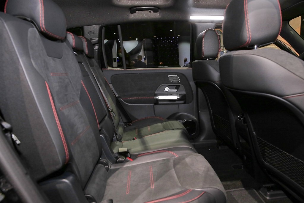 Xe điện Mercedes EQB ra mắt Xe điện Mercedes EQB ra mắt