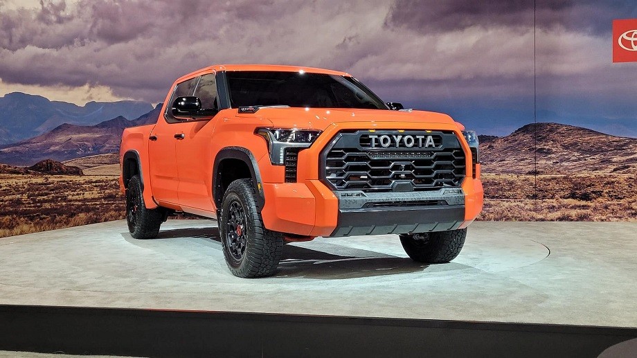 Toyota Tundra 2022 ra mắt, cạnh tranh với Ford F-150 Toyota Tundra 2022 ra mắt, cạnh tranh với Ford F-150