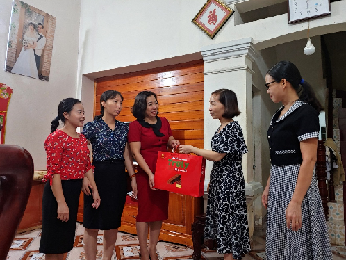 Công đoàn trường như là mái ấm của đoàn viên Công đoàn trường như là mái ấm của đoàn viên