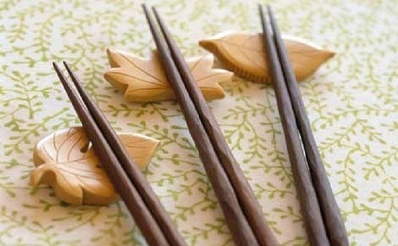 Dùng đũa quá lâu có thể gây ung thư?