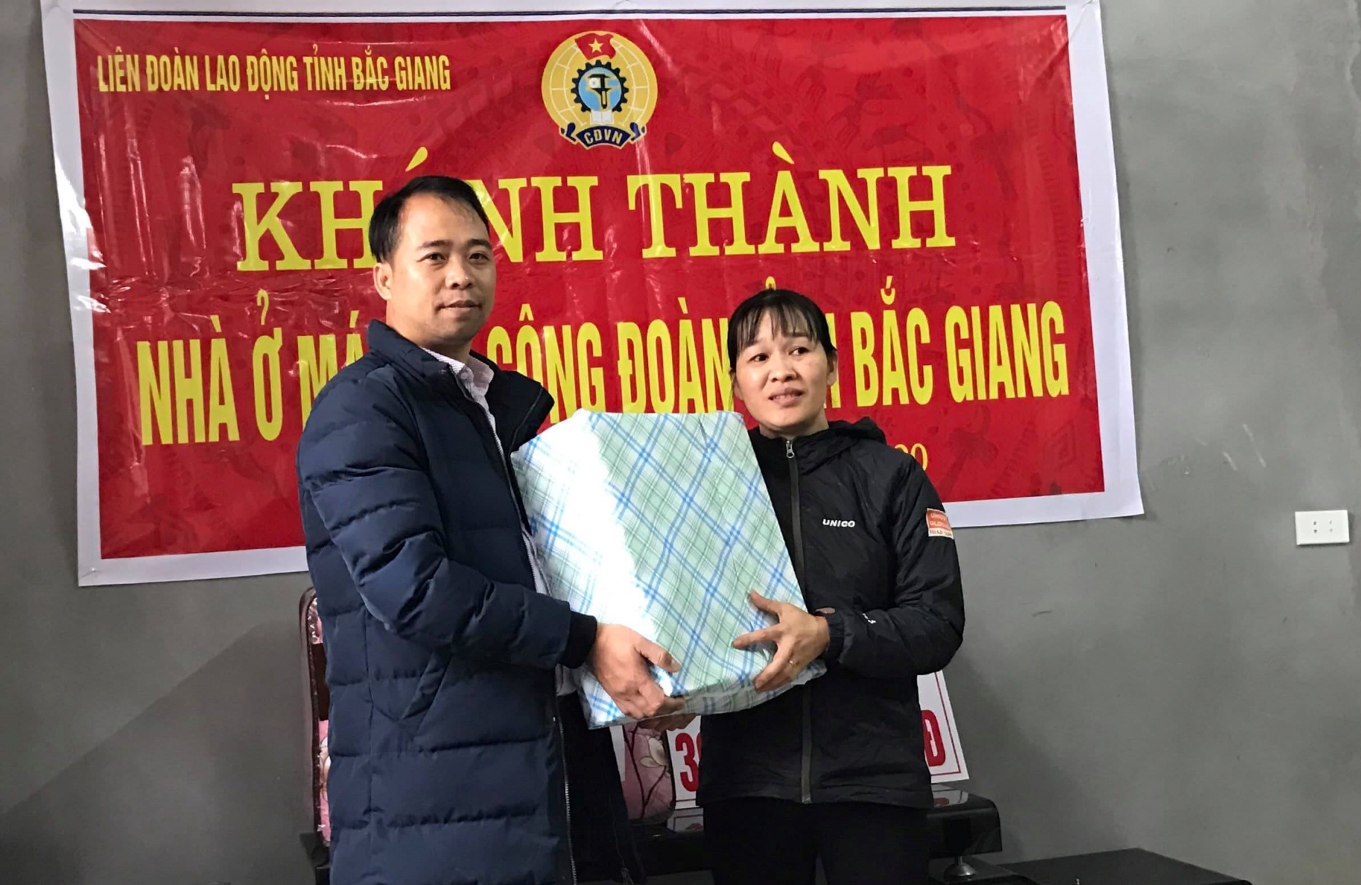 them nha o mai am cong doan duoc khanh thanh truoc them nam moi