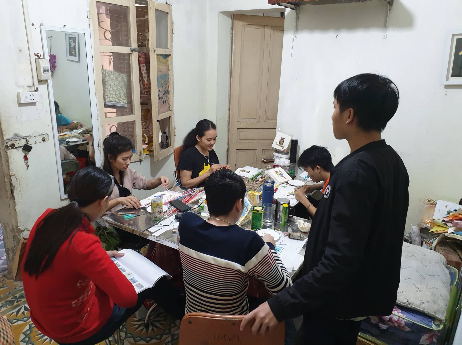 de nguoi lao dong khuyet tat them tu tin va yeu cuoc song