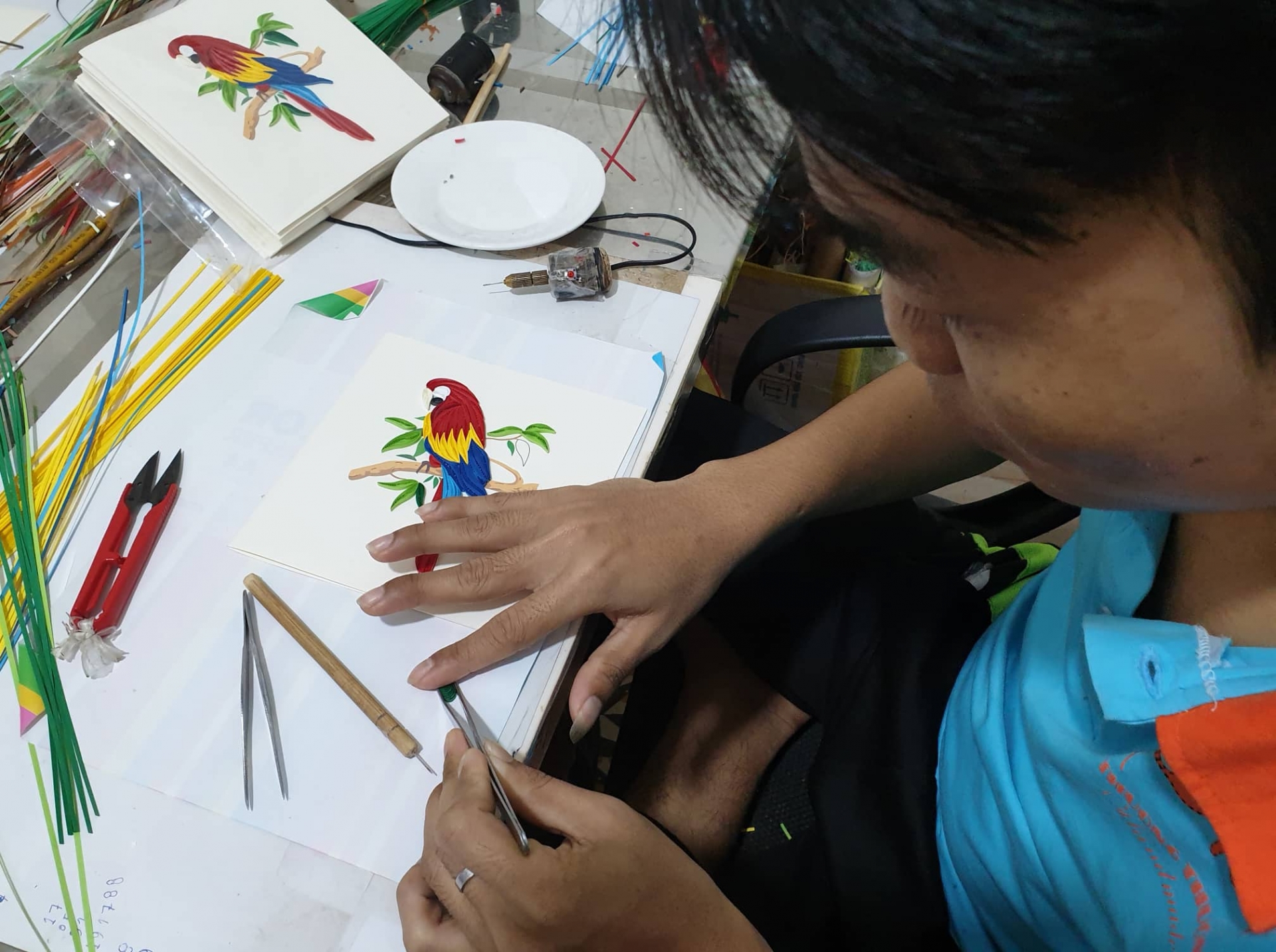 de nguoi lao dong khuyet tat them tu tin va yeu cuoc song