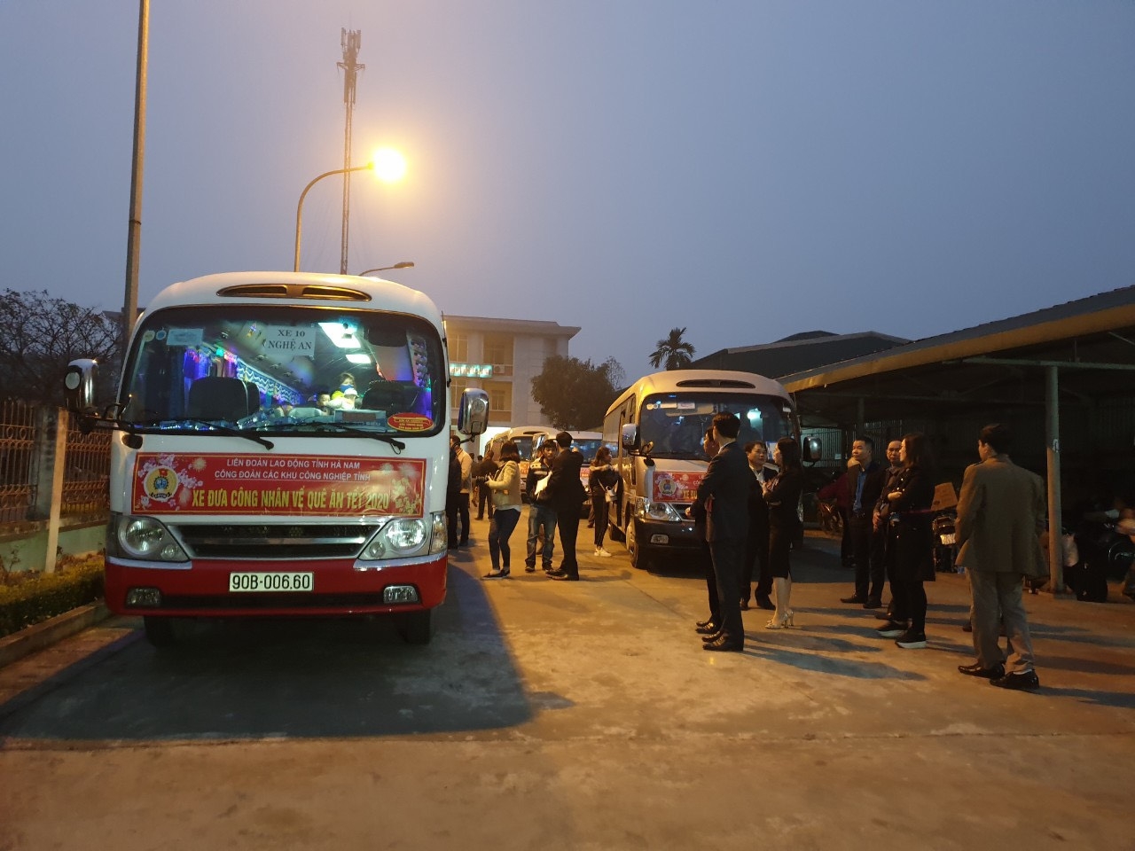 1.520 công nhân lao động xa nhà không còn 'thấp thỏm' xe về quê đón Tết 1520 cong nhan lao dong tinh xa khong con thap thom xe ve que don tet