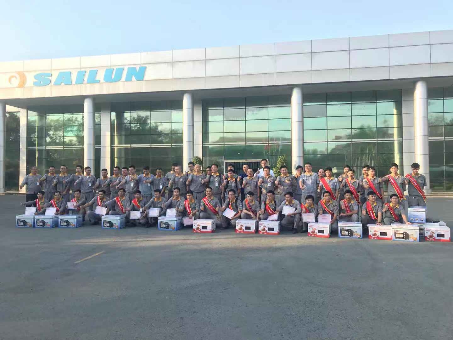 Làm một lốp xe tốt, Tết được thưởng xe máy