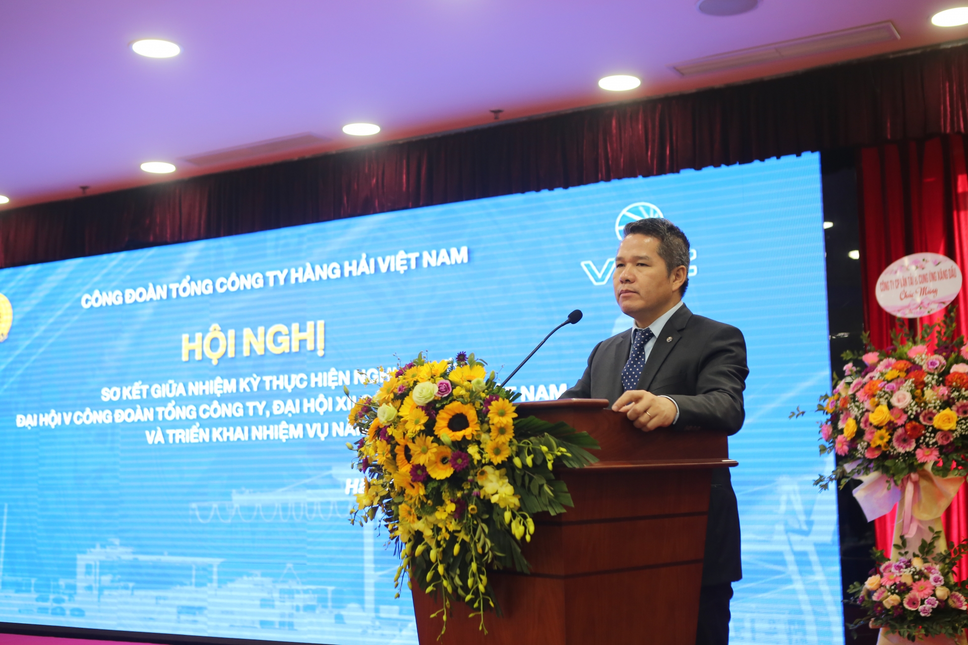 Công đoàn tạo sự đoàn kết, gắn bó giúp doanh nghiệp vượt qua khó khăn Công đoàn tạo sự đoàn kết, gắn bó giúp doanh nghiệp vượt qua khó khăn