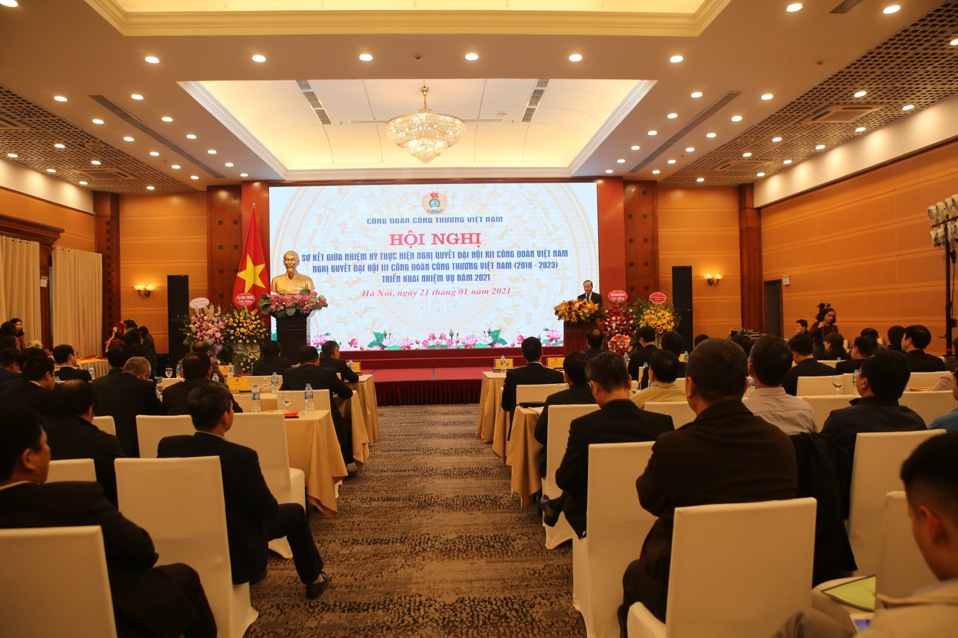 Công đoàn tham gia giải quyết những vấn đề lớn của Ngành trong bối cảnh nhiều biến động