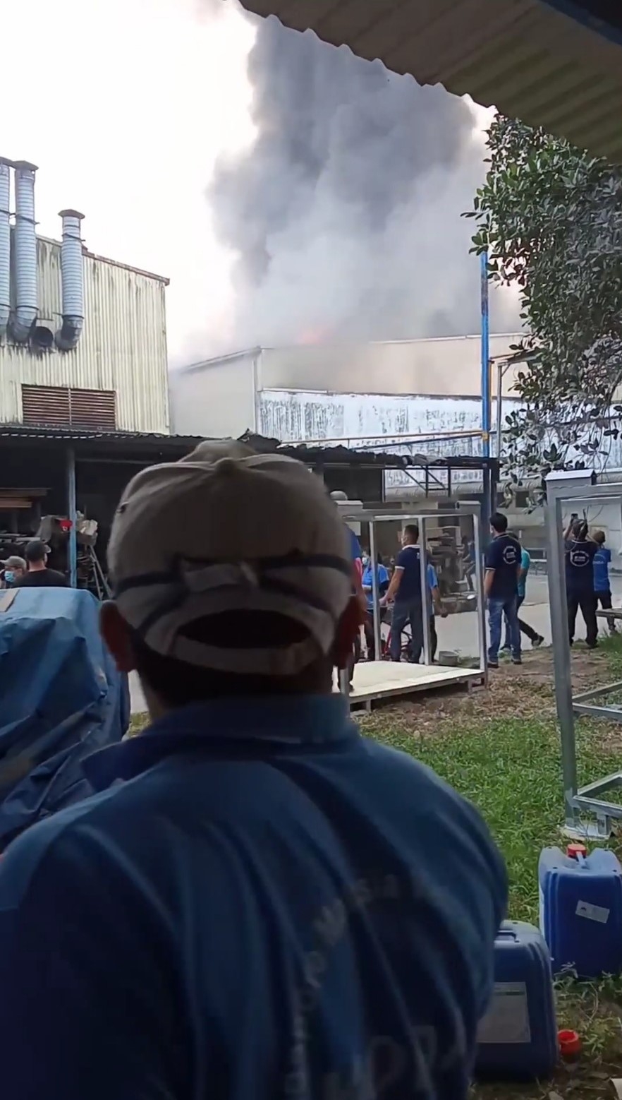 Công ty cháy nhà xưởng, hàng nghìn công nhân lo mất Tết