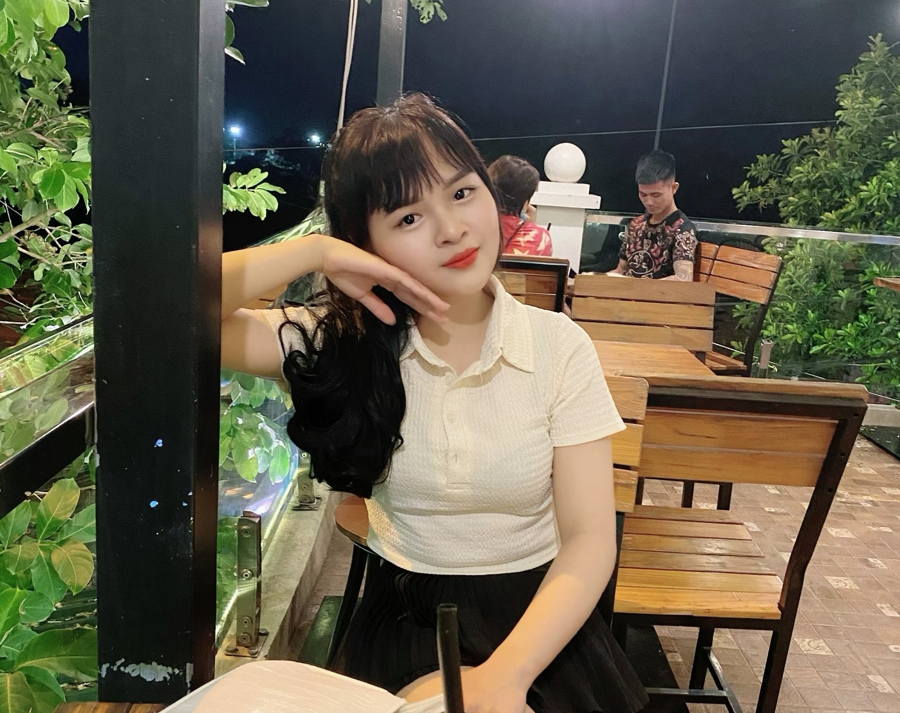 Nữ công nhân quan niệm về hành vi tiêu xài phung phí Nữ công nhân quan niệm về hành vi tiêu xài phung phí