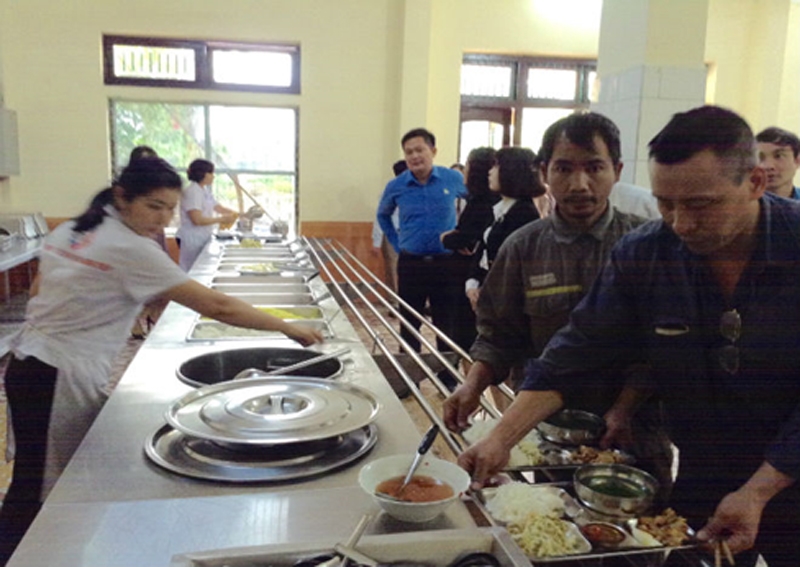 “Mỗi đơn vị xây dựng nhà ăn ca tự chọn, Công đoàn hỗ trợ 50 triệu đồng”