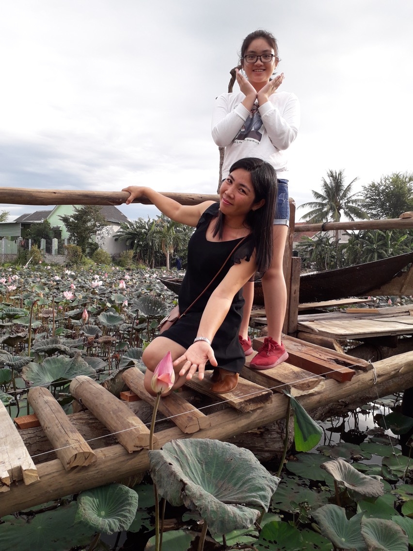 “Từ ngày anh bị tai nạn, tất cả trở về con số 0, nhưng tôi không tuyệt vọng” “Từ ngày anh bị tai nạn, tất cả trở về con số 0, nhưng tôi không tuyệt vọng”