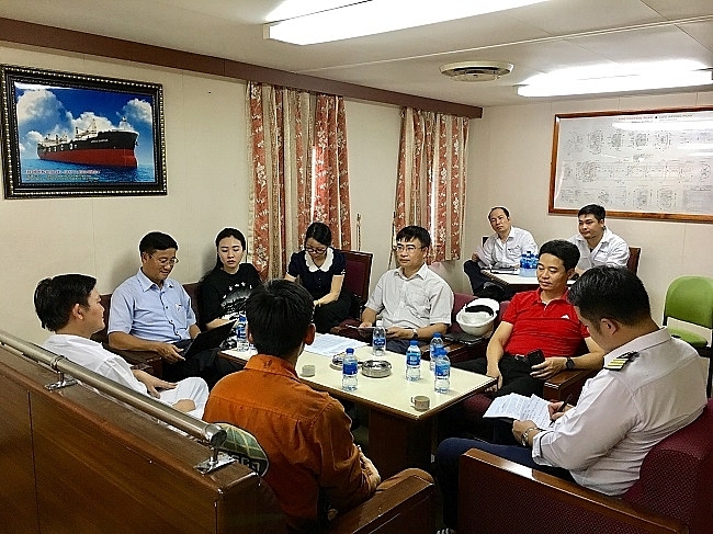 tang cuong phong chong dich virus corona cho thuyen vien van tai bien