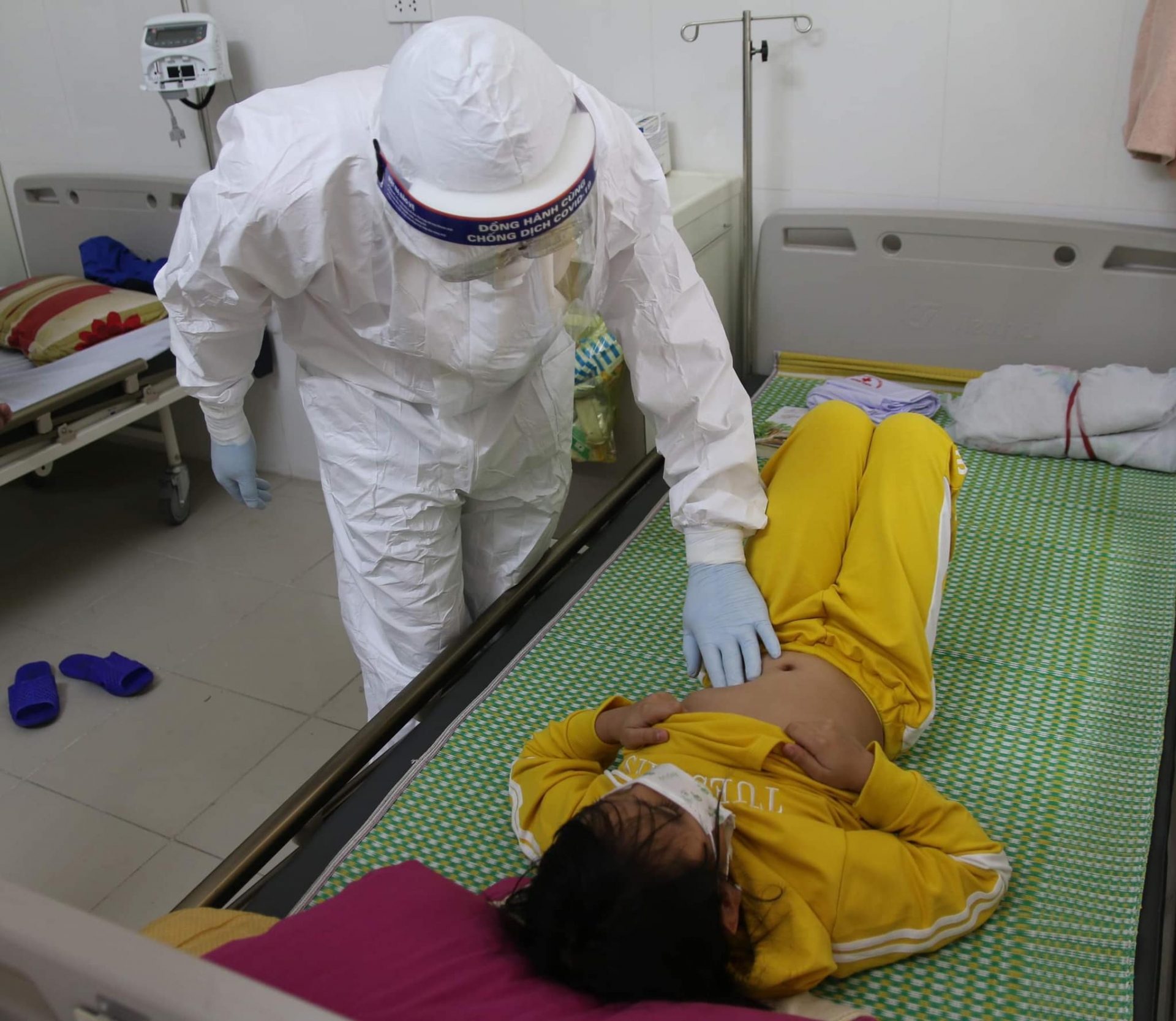 Cẩm Giàng: Truy vết, xét nghiệm nhanh hơn để dịch không lây lan trong khu công nghiệp