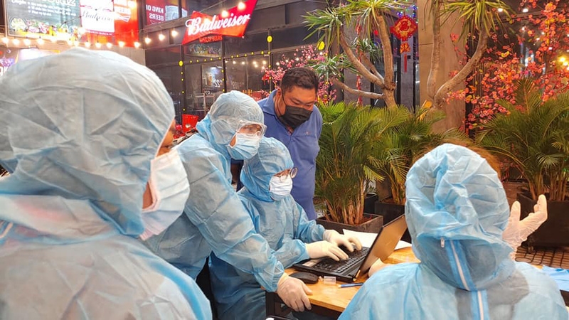 Đội bốc xếp sân bay Tân Sơn Nhất có thể lây nhiễm do các chuyến bay từ khu vực Ả Rập