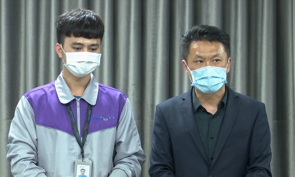 Chủ tịch Tổng LĐLĐ Việt Nam tặng quà công nhân và kiểm tra công tác phòng chống dịch