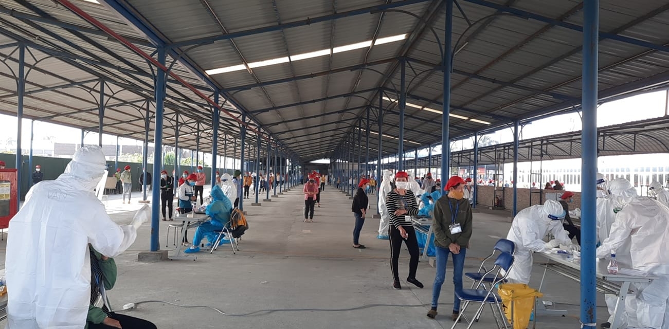 Đâu là cách phòng, chống dịch Covid-19 đúng tại ký túc xá và nơi làm việc