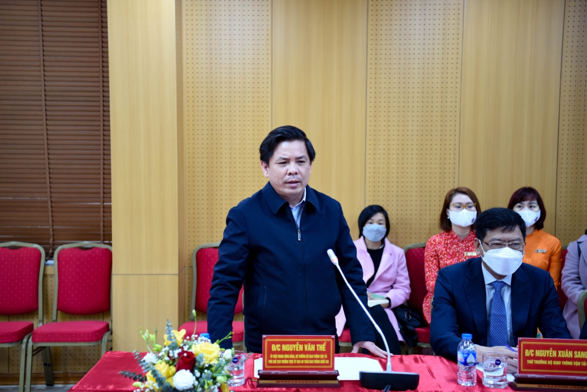 Từ vụ cứu nạn tàu VANDON ACE, cần đầu tư tàu tìm kiếm cứu nạn chuyên dụng