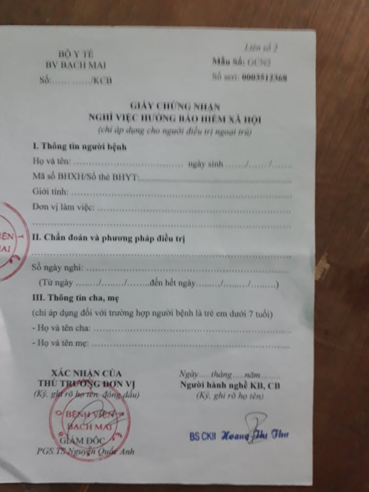 xu ly nghiem tinh trang mua ban giay chung nhan suc khoe gia tren mang xa hoi