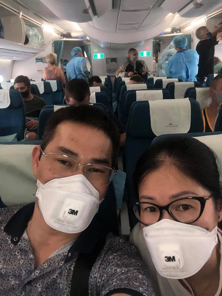 Tình người trên chuyến bay hai chiều Việt Nam - Ukraina tinh nguoi tren chuyen bay hai chieu viet nam ukraina