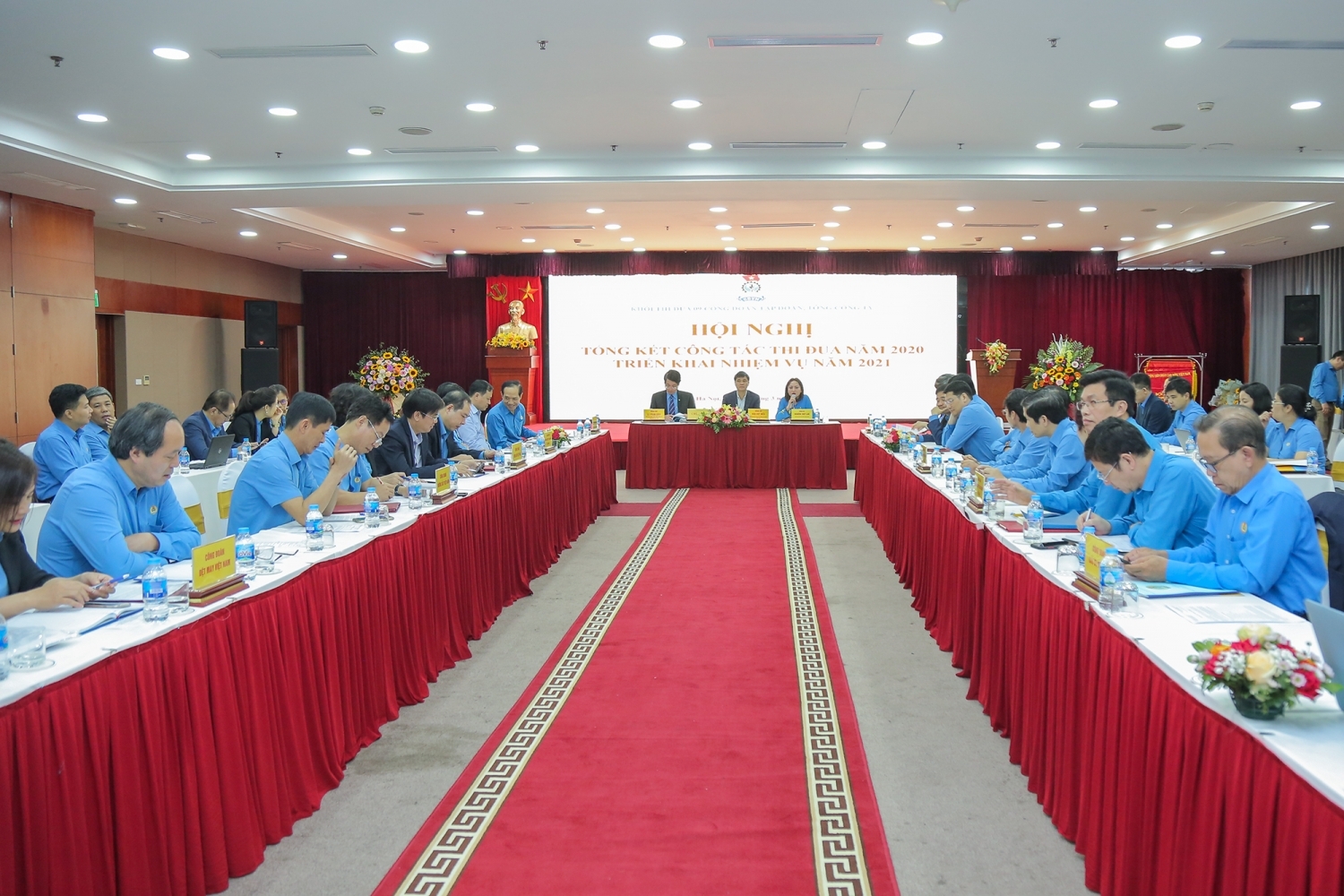 Khối thi đua 9 Công đoàn Tập đoàn, Tổng công ty vượt khó thành công Khối thi đua 9 Công đoàn Tập đoàn, Tổng công ty vượt khó thành công