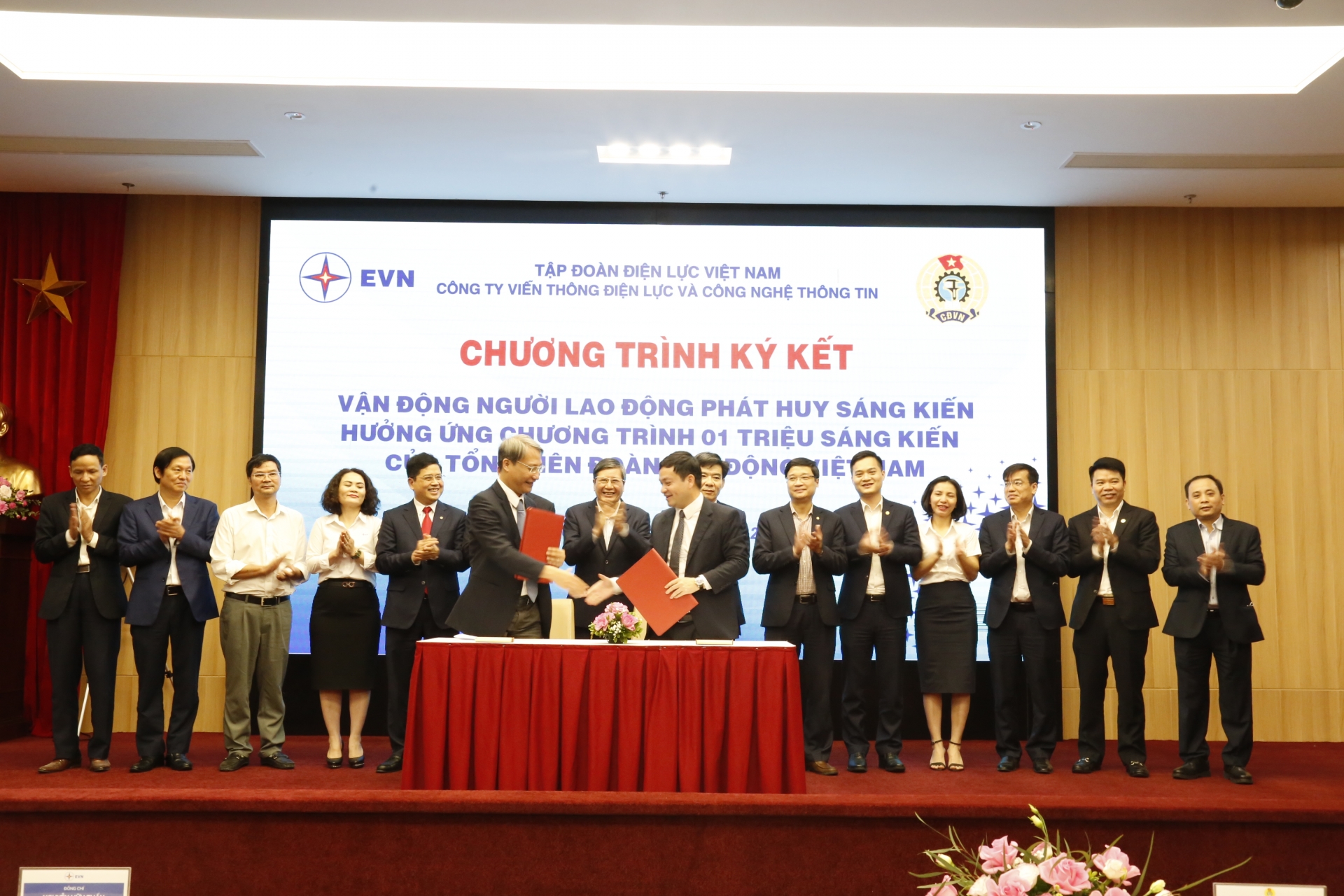 Thực hiện 10.000 sáng kiến trong Tập đoàn Điện lực Việt Nam (giai đoạn 2022 - 2023)