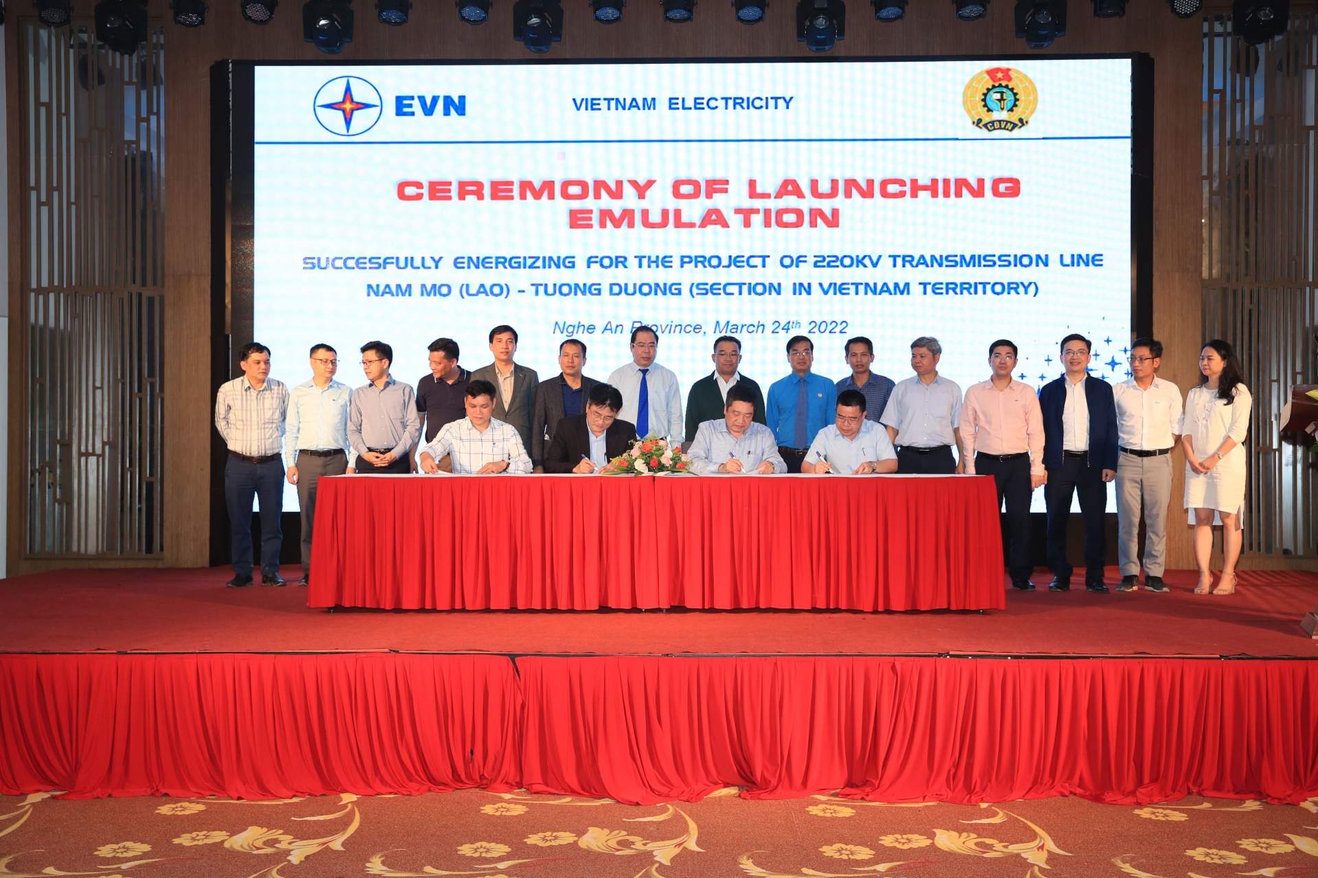 Đảm bảo an toàn, chất lượng, tiến độ dự án đường dây 220kV Nậm Mô - Tương Dương Đảm bảo an toàn, chất lượng, tiến độ dự án đường dây 220kV Nậm Mô - Tương Dương