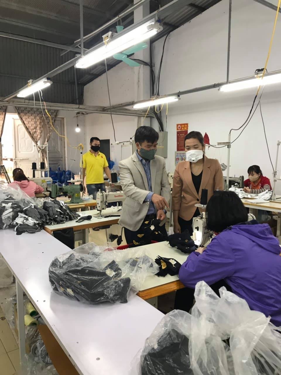 Gắn công tác an toàn, vệ sinh lao động với phòng chống Covid-19 gan cong tac an toan ve sinh lao dong voi phong chong covid 19