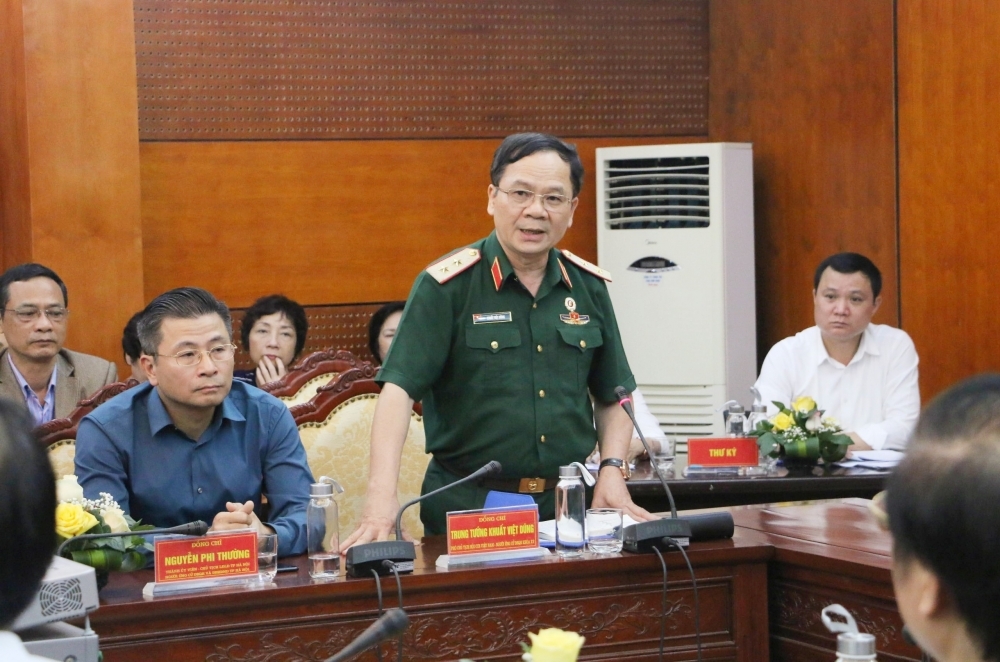 Chủ tịch LĐLĐ TP Hà Nội được 100% cử tri nơi cư trú tín nhiệm