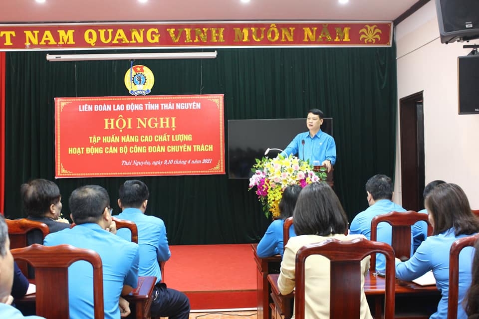 Trang bị kỹ năng xây dựng, thương lượng Thoả ước lao động tập thể cho cán bộ công đoàn