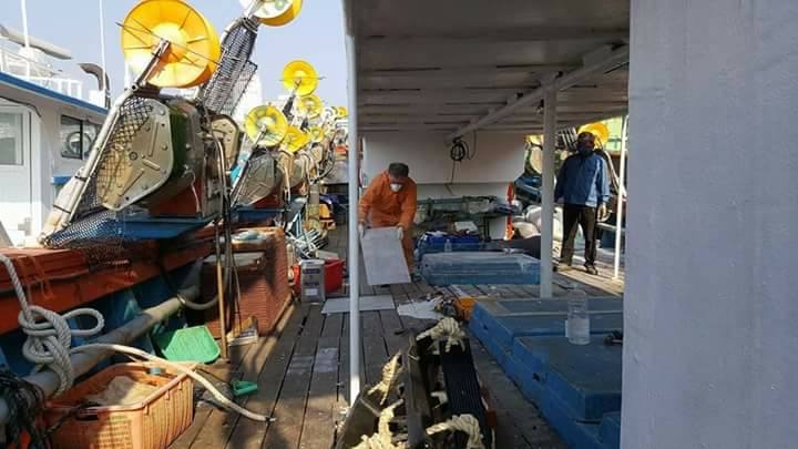 Hoàn thiện pháp luật về cung ứng thuyền viên Việt Nam làm việc trên tàu cá nước ngoài Hoàn thiện pháp luật về cung ứng thuyền viên Việt Nam làm việc trên tàu cá nước ngoài