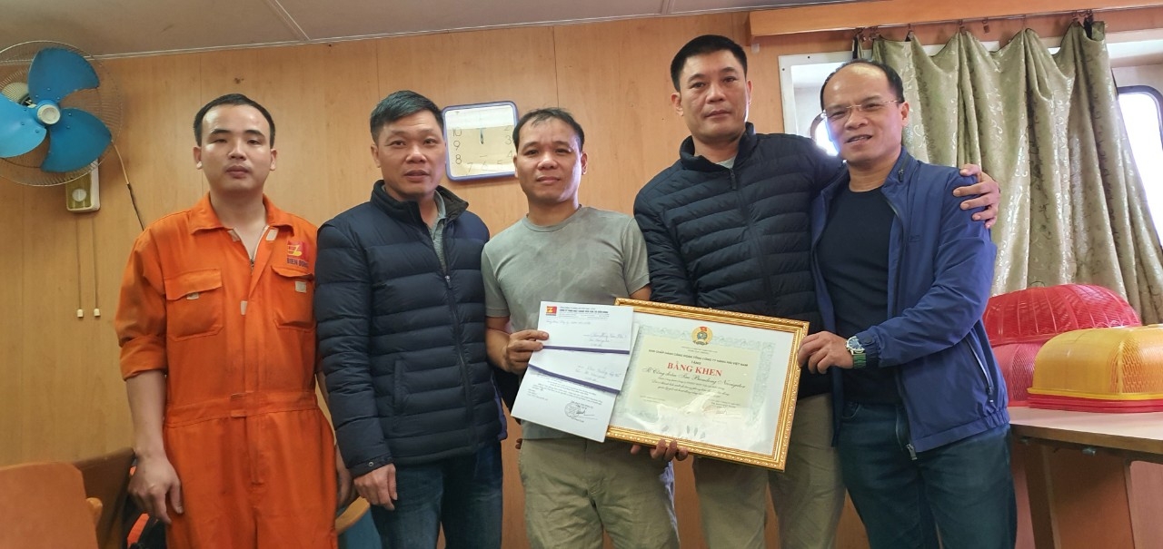 Công ty TNHH MTV Vận tải Biển Đông tổ chức Hội nghị Người lao động