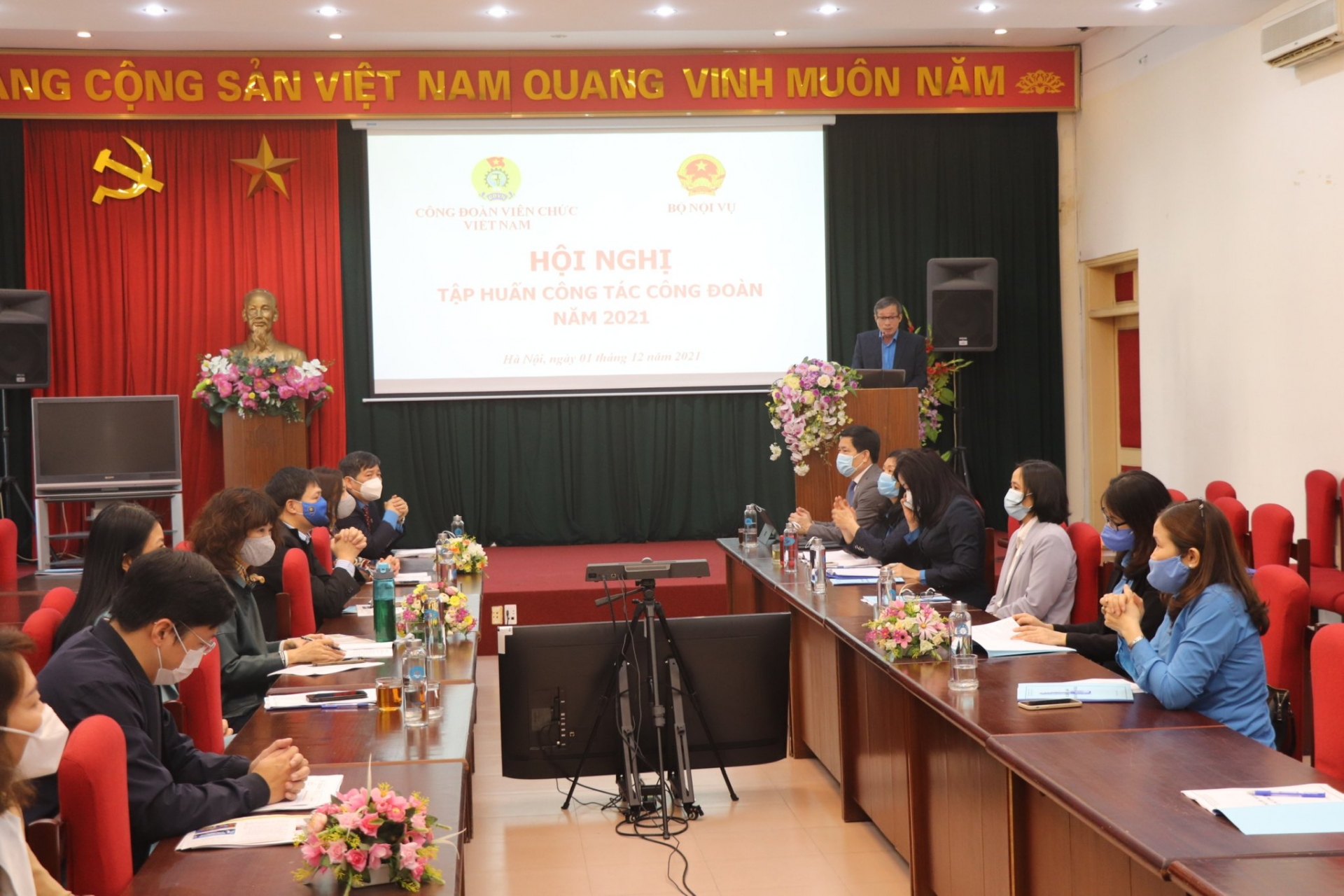 Công đoàn Viên chức Việt Nam và Bộ Nội vụ ký kết phối hợp công tác năm 2022 Công đoàn Viên chức Việt Nam và Bộ Nội vụ ký kết phối hợp công tác năm 2022