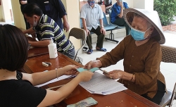 Hôm nay, người khó khăn vì Covid-19 gọi tổng đài 111 được giải đáp chính sách hỗ trợ