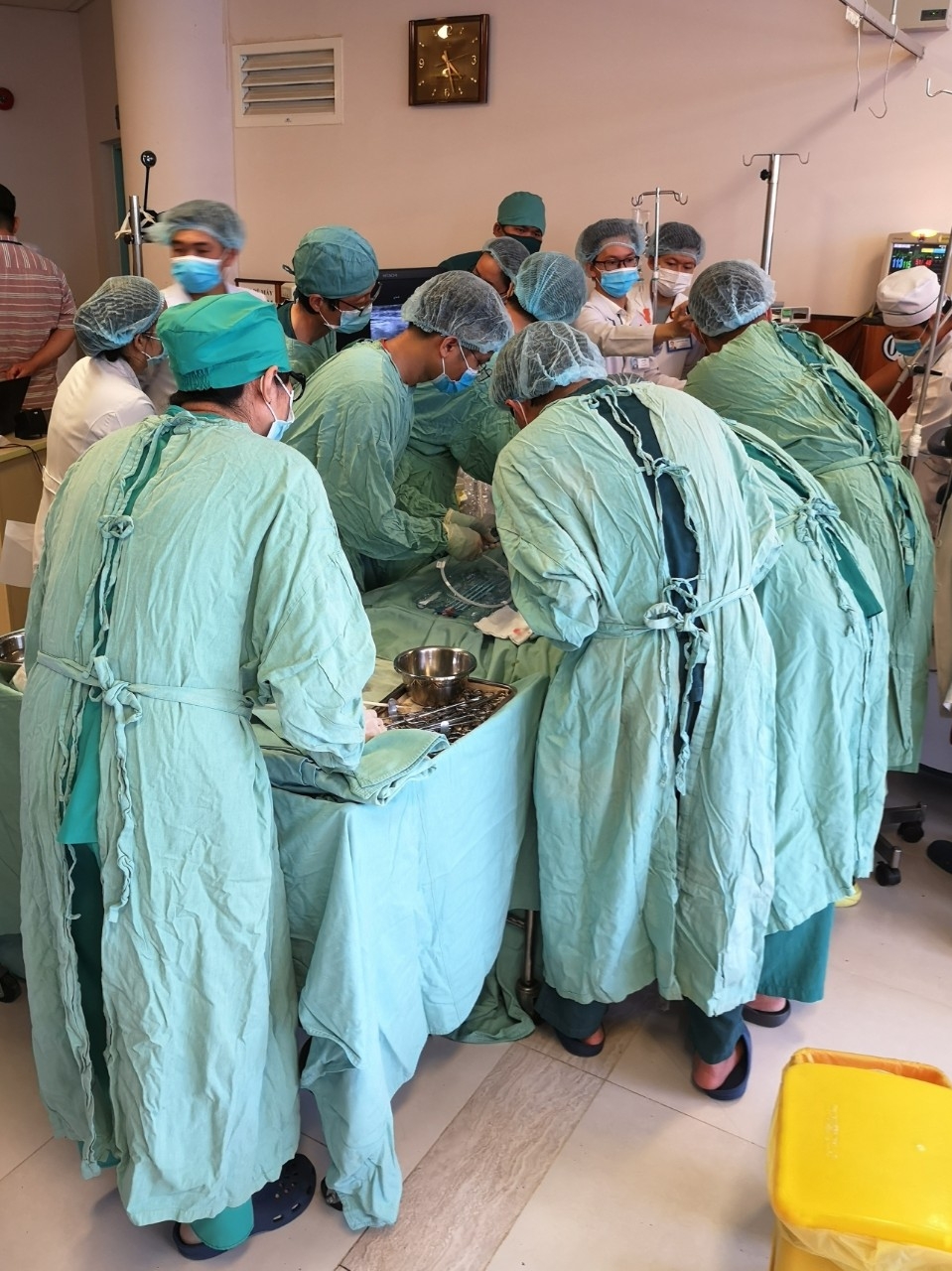 Day dứt tương lai con trẻ Day dứt tương lai con trẻ