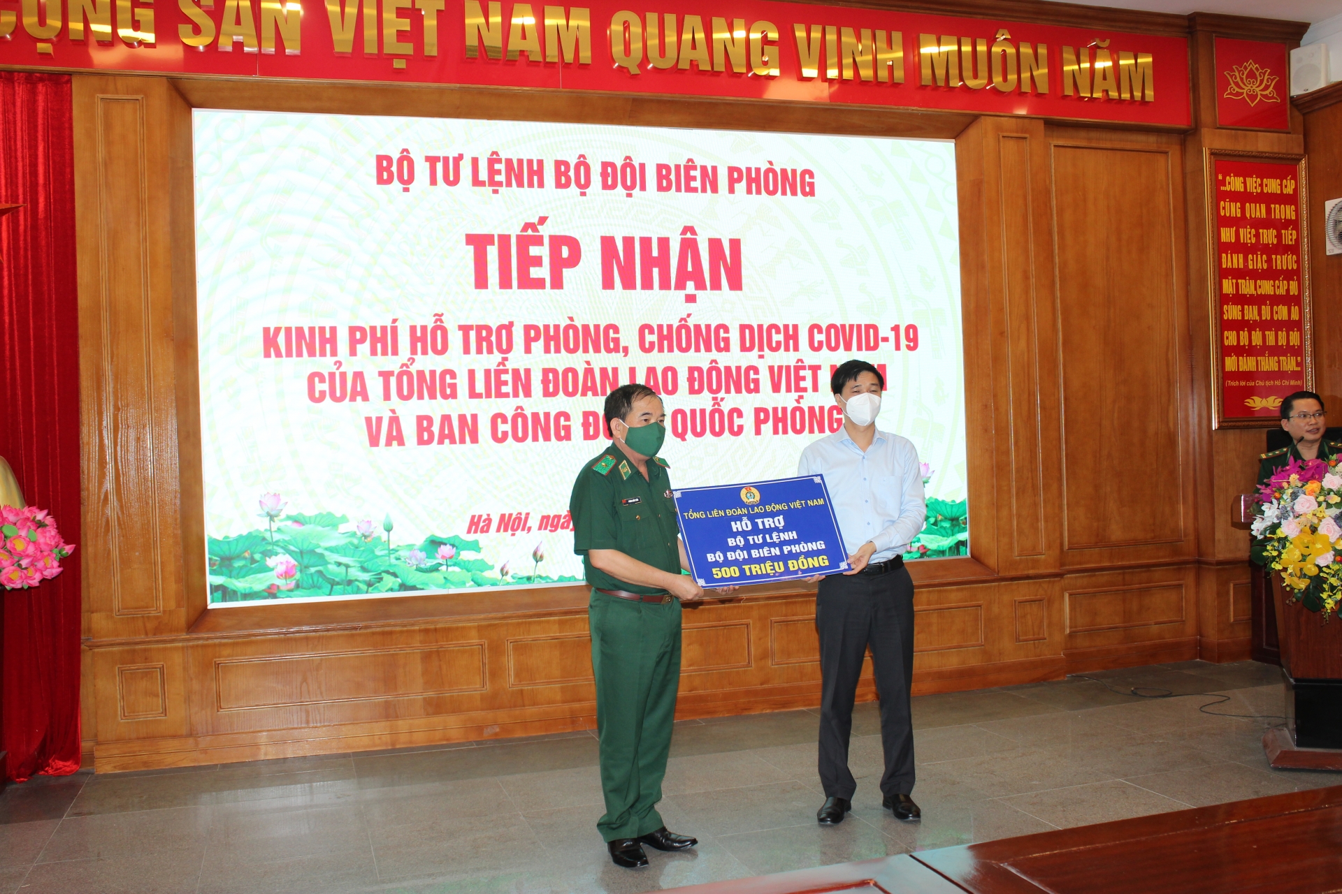 Tổng LĐLĐ Việt Nam: Tri ân tuyến đầu phòng, chống dịch Covid-19