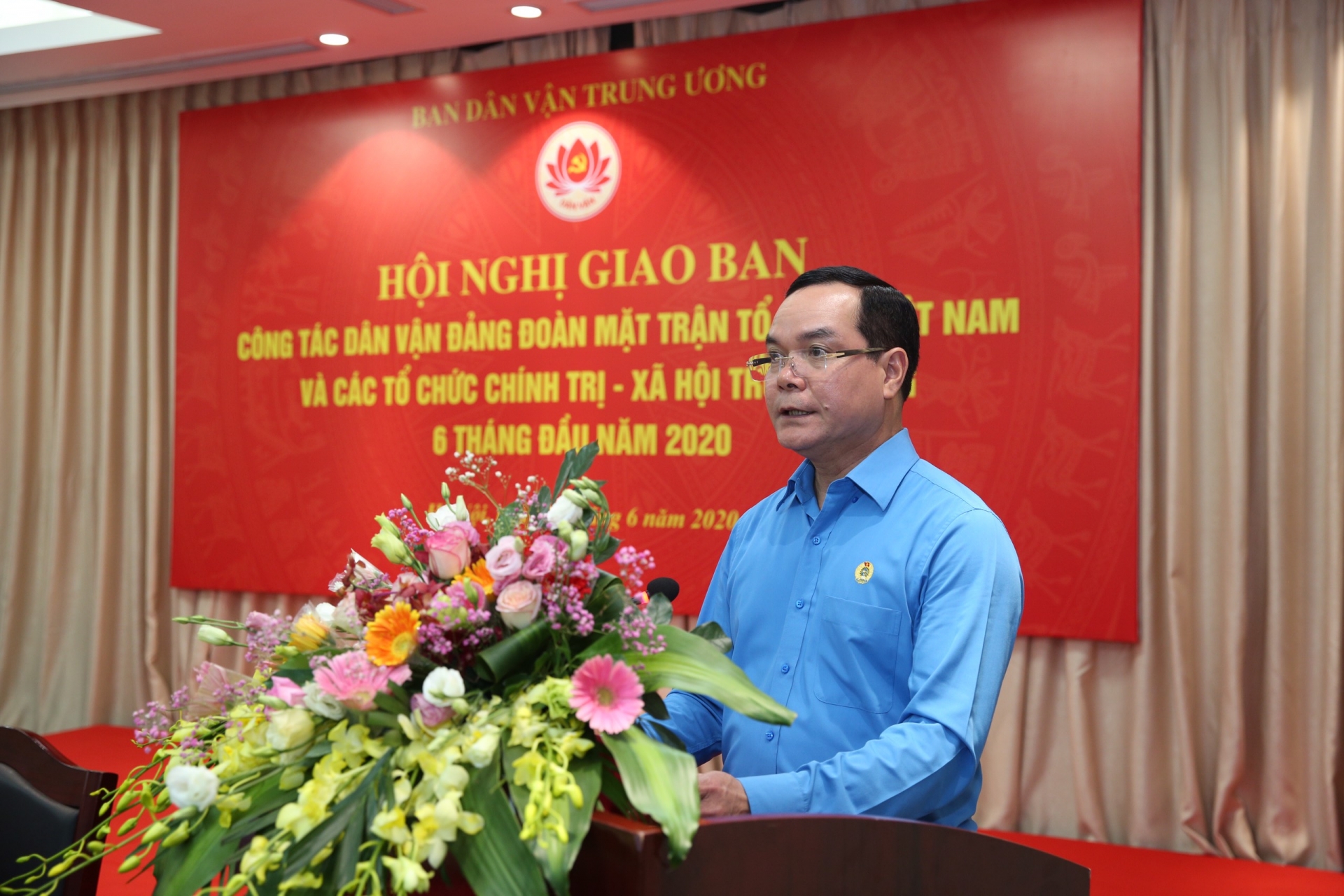 Tiếp thu kiến nghị của Tổng Liên đoàn về tháo gỡ khó khăn, vướng mắc của gói 62.000 tỷ tiep thu kien nghi cua tong lien doan ve thao go kho khan vuong mac cua goi 62000 ty