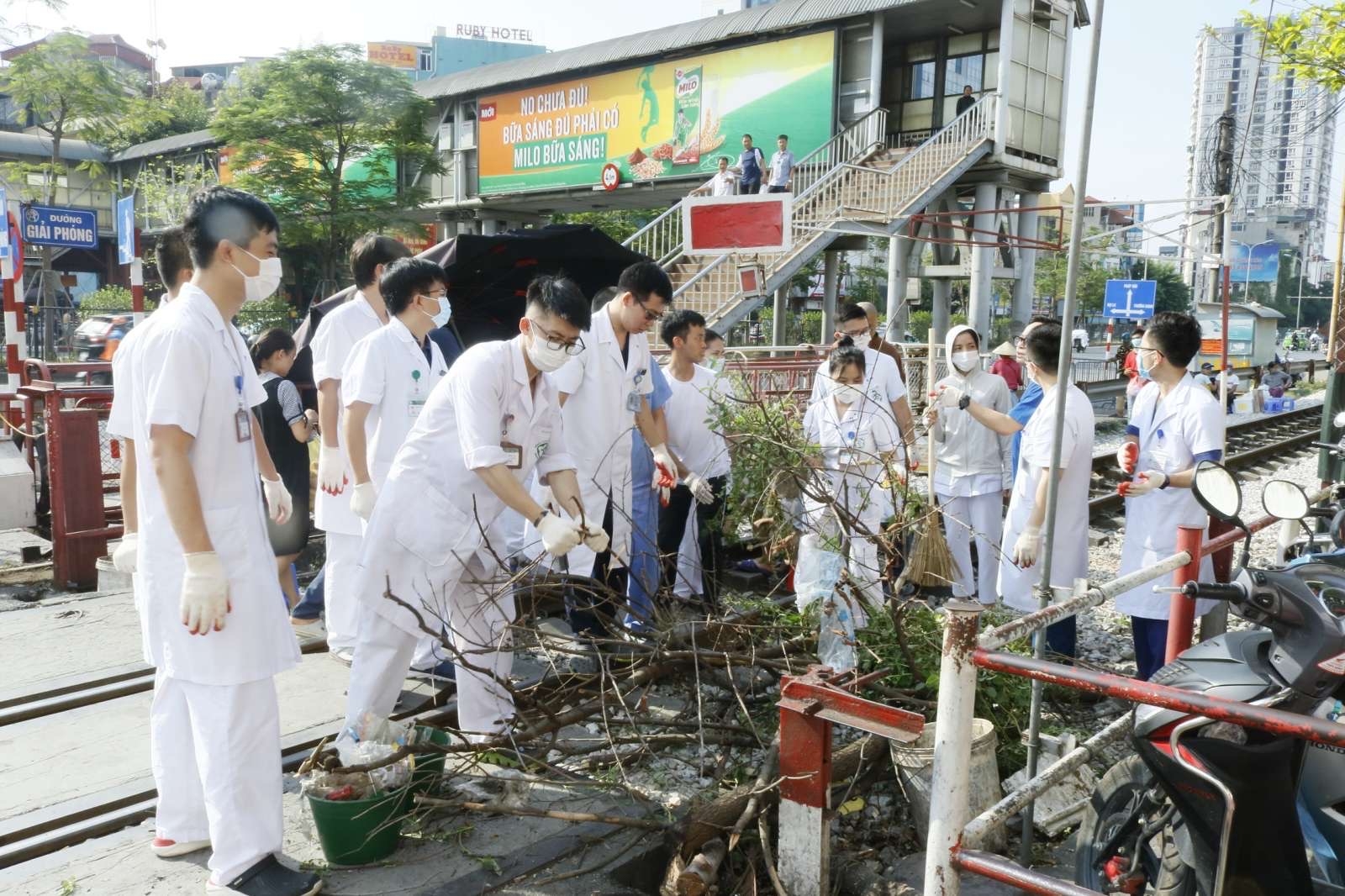 ngay chu nhat xanh nang cao suc khoe y bac si va nguoi benh