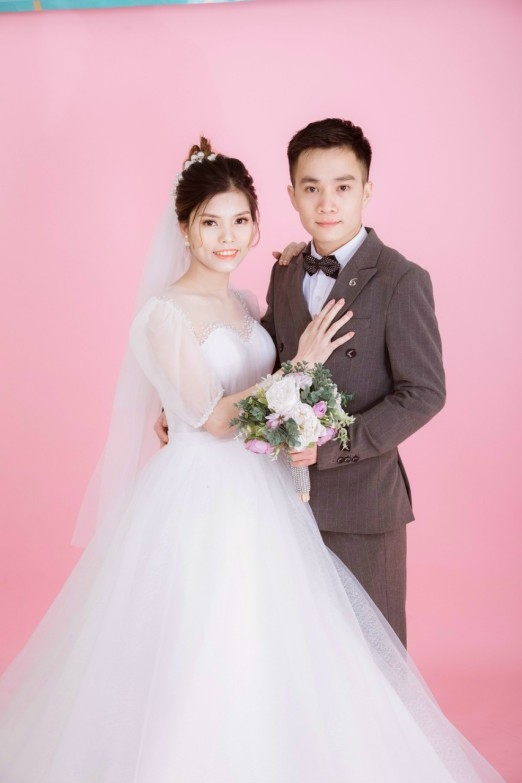 “Thấy vợ em khóc vì sinh con không có mẹ ở bên, em không cầm được nước mắt”