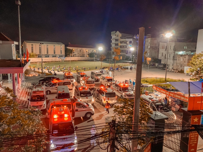 Di chuyển 7.000 công nhân thôn Núi Hiểu nhằm giảm áp lực phòng, chống dịch Di chuyển 7.000 công nhân thôn Núi Hiểu nhằm giảm áp lực phòng, chống dịch