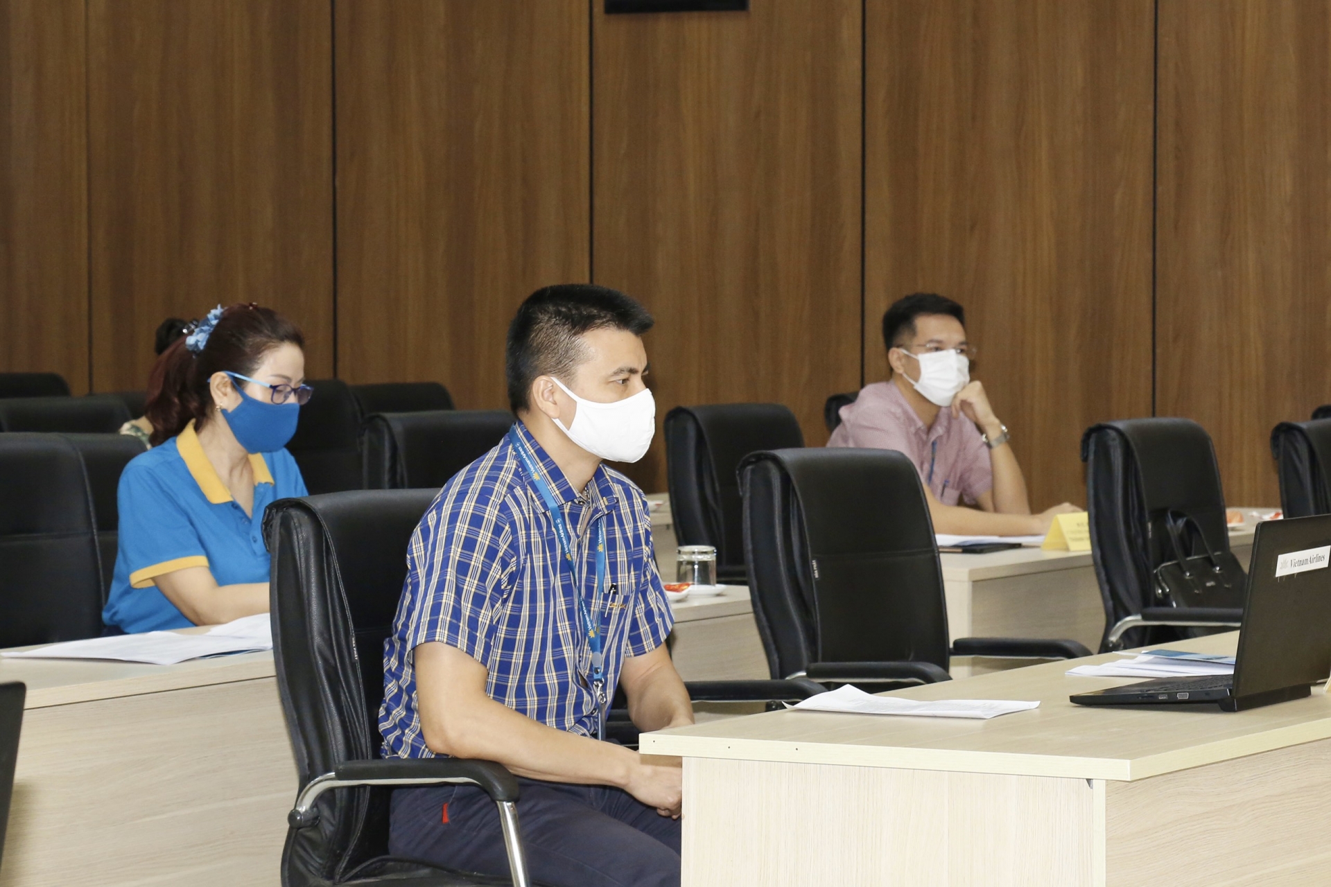 Cuộc thi “VNAer tự hào, cống hiến” cùng doanh nghiệp vượt qua dịch bệnh Cuộc thi “VNAer tự hào, cống hiến” cùng doanh nghiệp vượt qua dịch bệnh