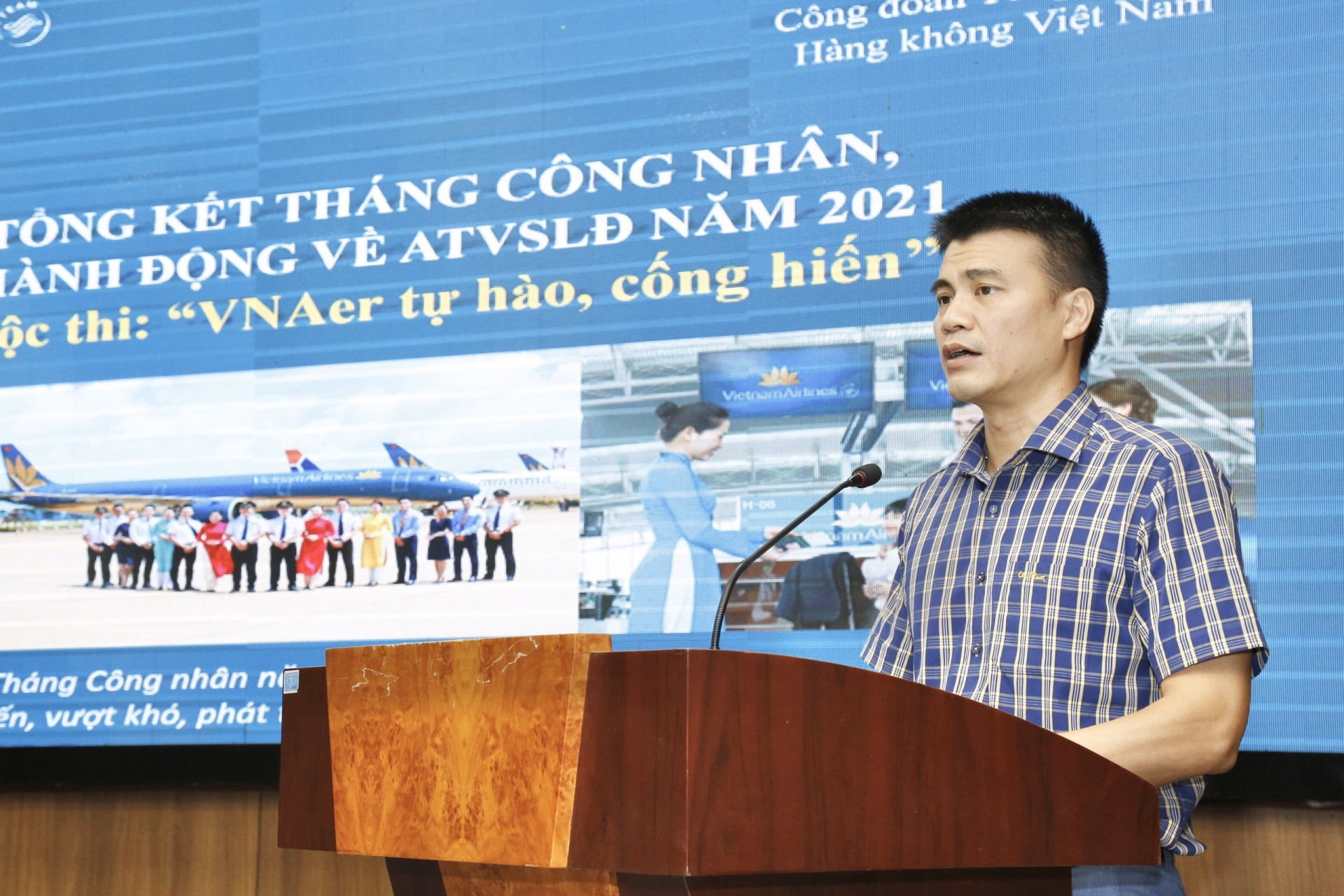 Trao giải Cuộc thi “VNAer tự hào, cống hiến”