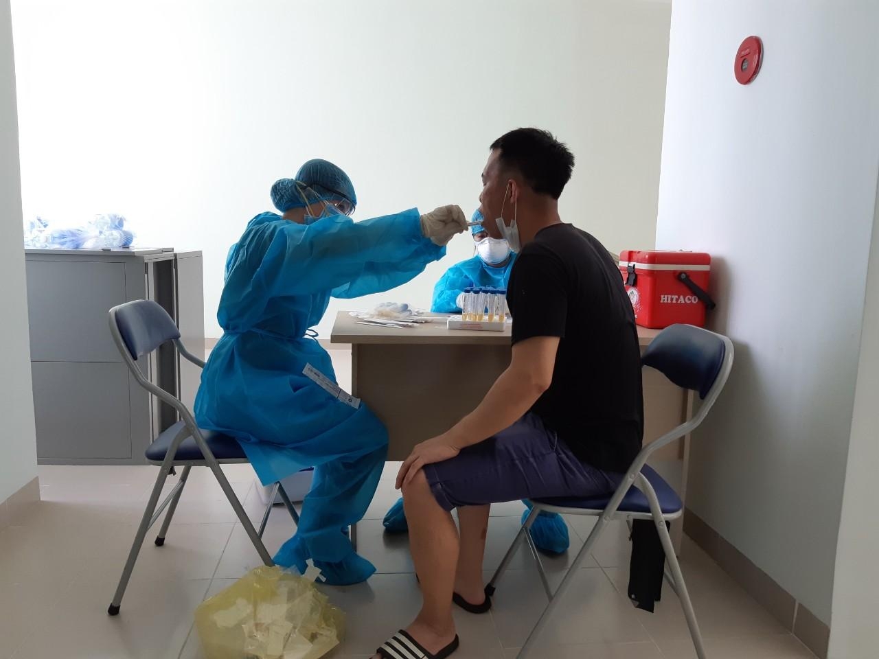 Doanh nghiệp vận tải biển: Tiêm vaccine cho thuyền viên là yêu cầu cấp bách